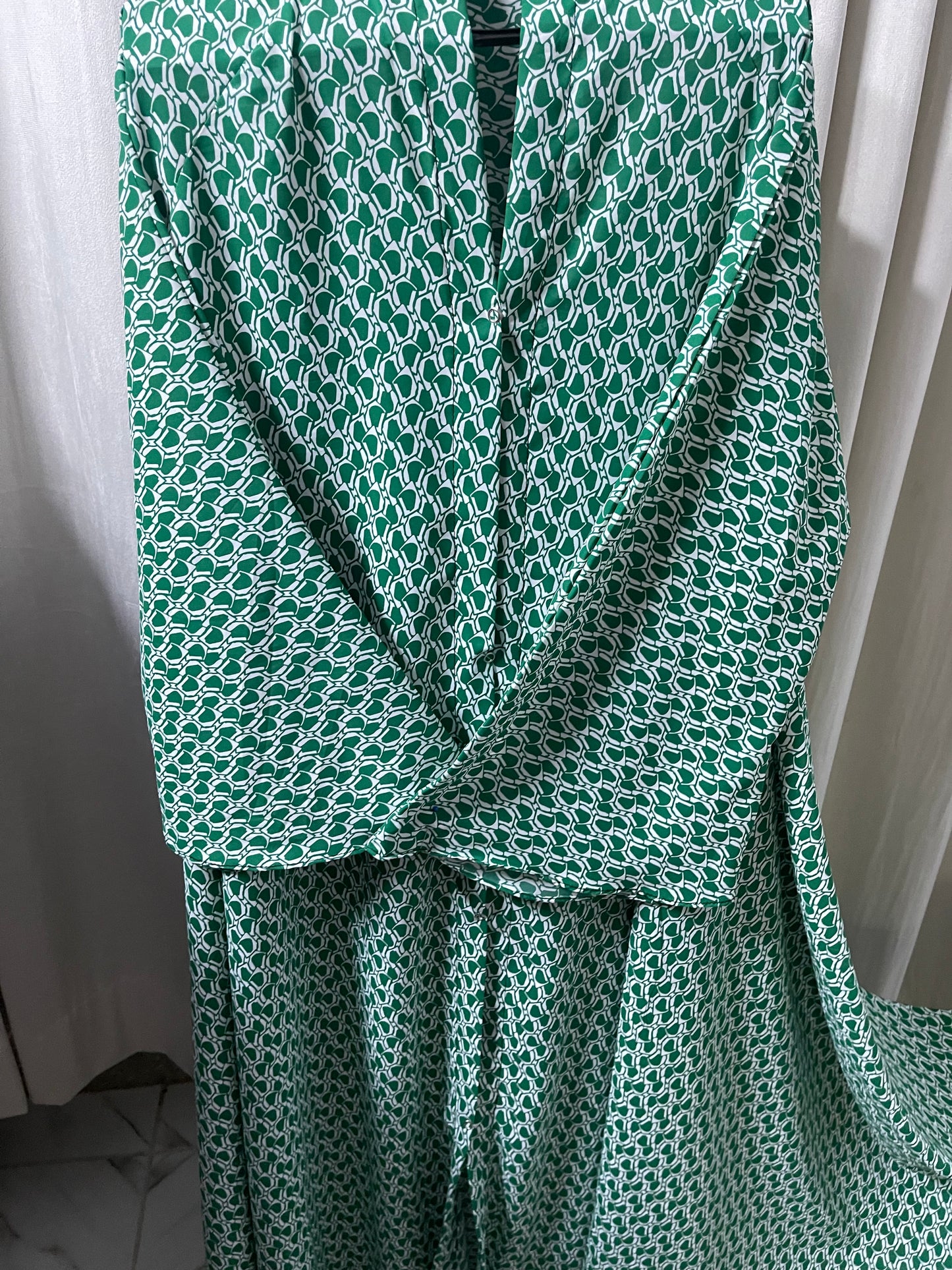 Long Flair Abaya Set - Green n white