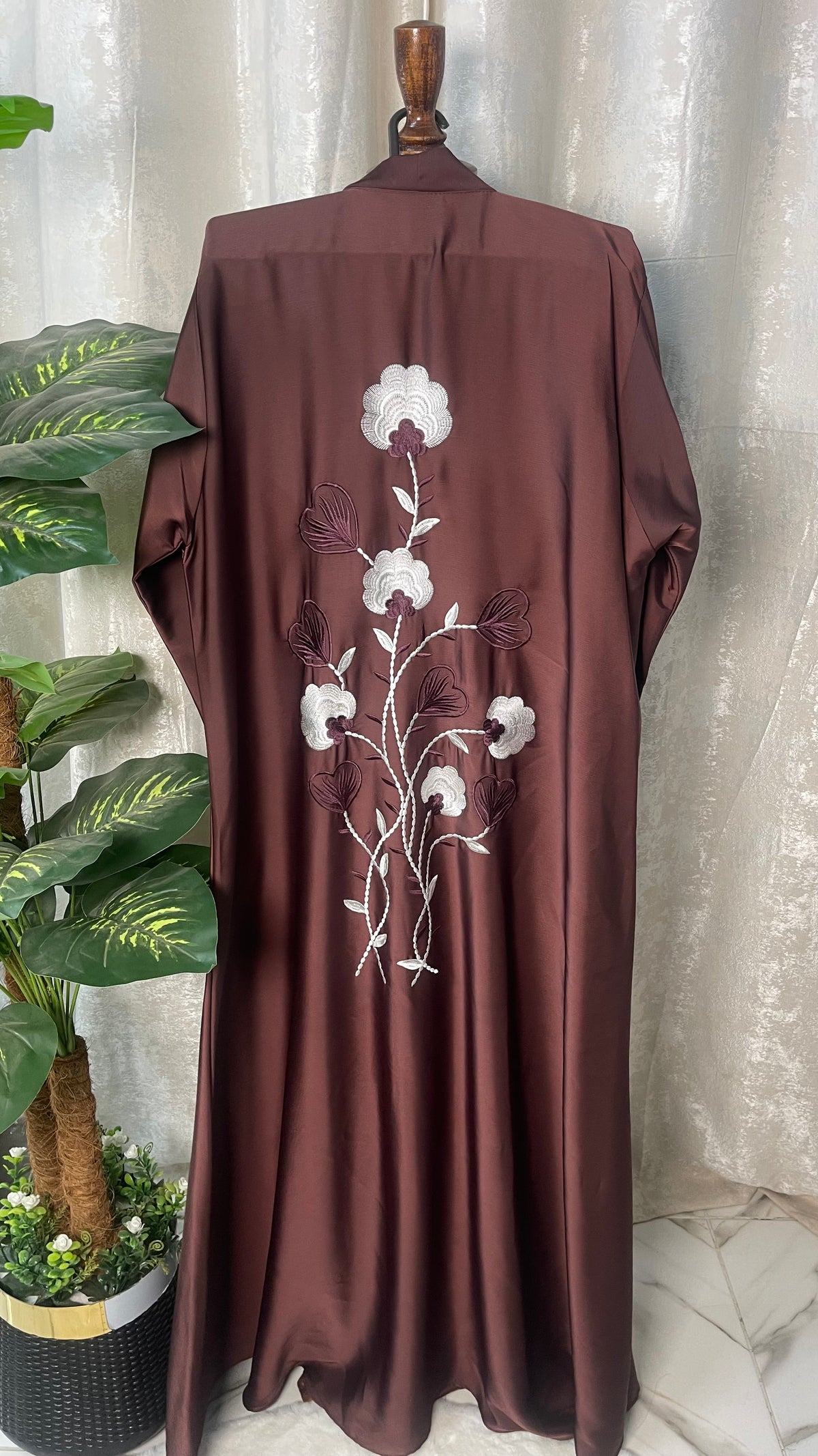 Tiktok Embriodery Abaya Set - Dark Brown