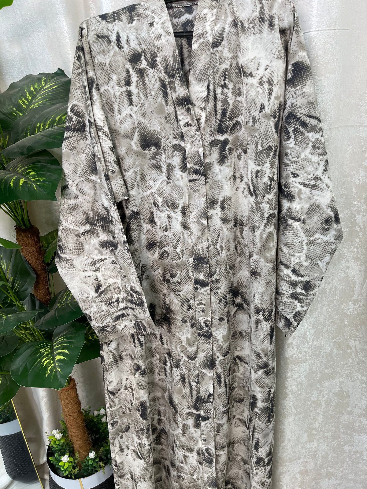 Beige skin black