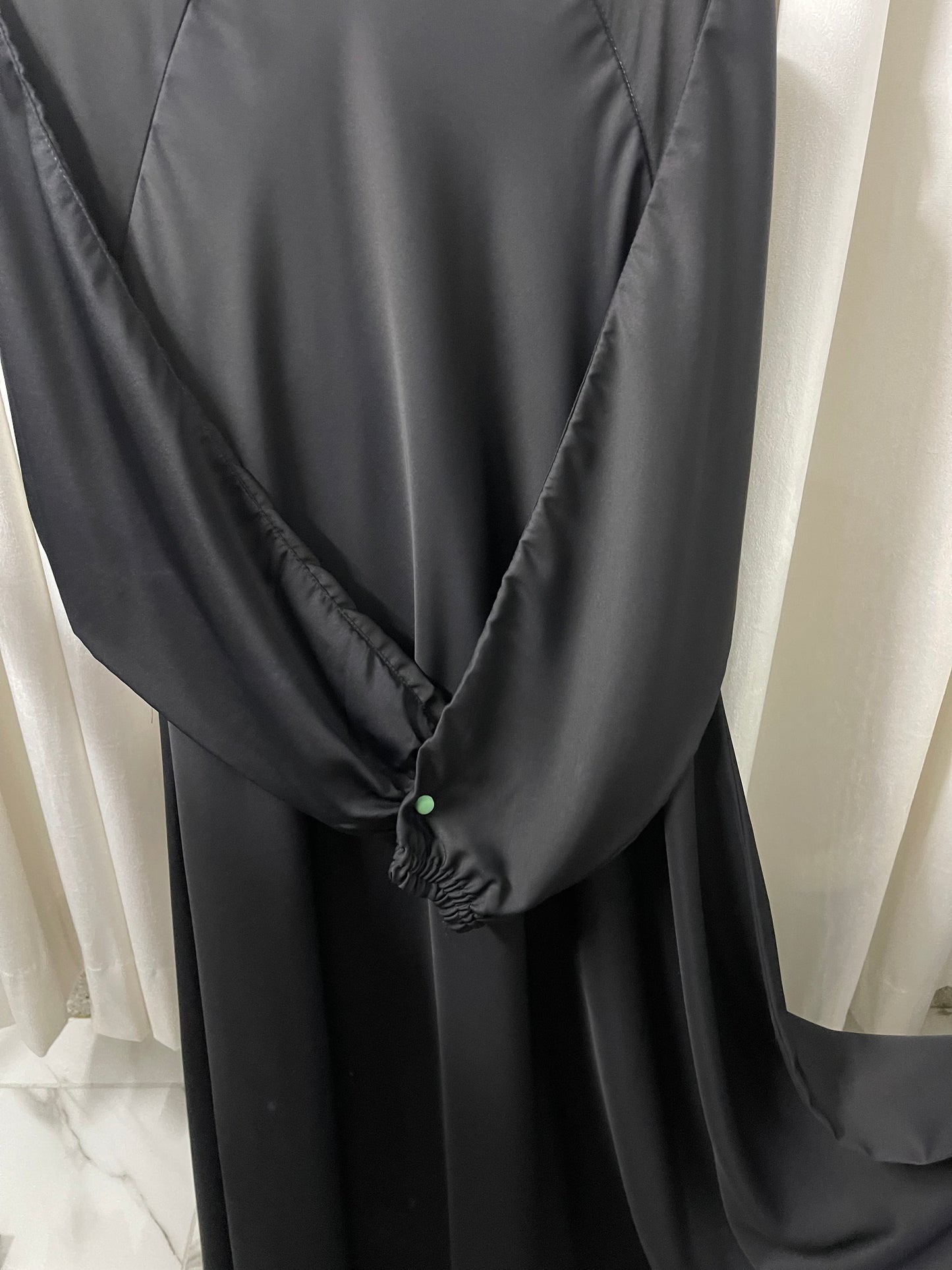 Black Long Flair Abaya Close