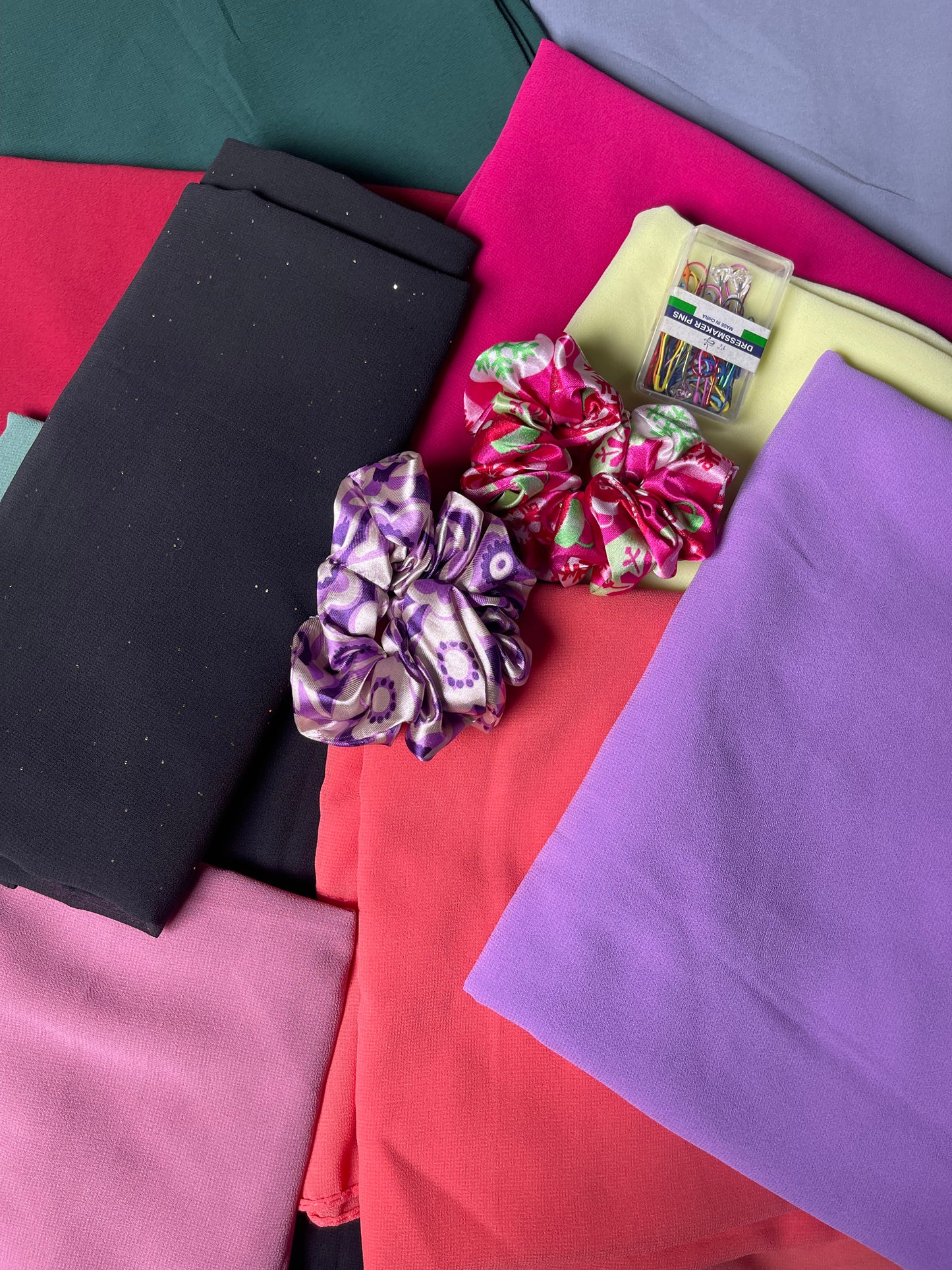 10 Hijab Bundle Deal + Free Hijab , Cap , Accessories