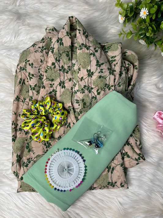 Long Flair Abaya Set - Creamy with Mint Leaves
