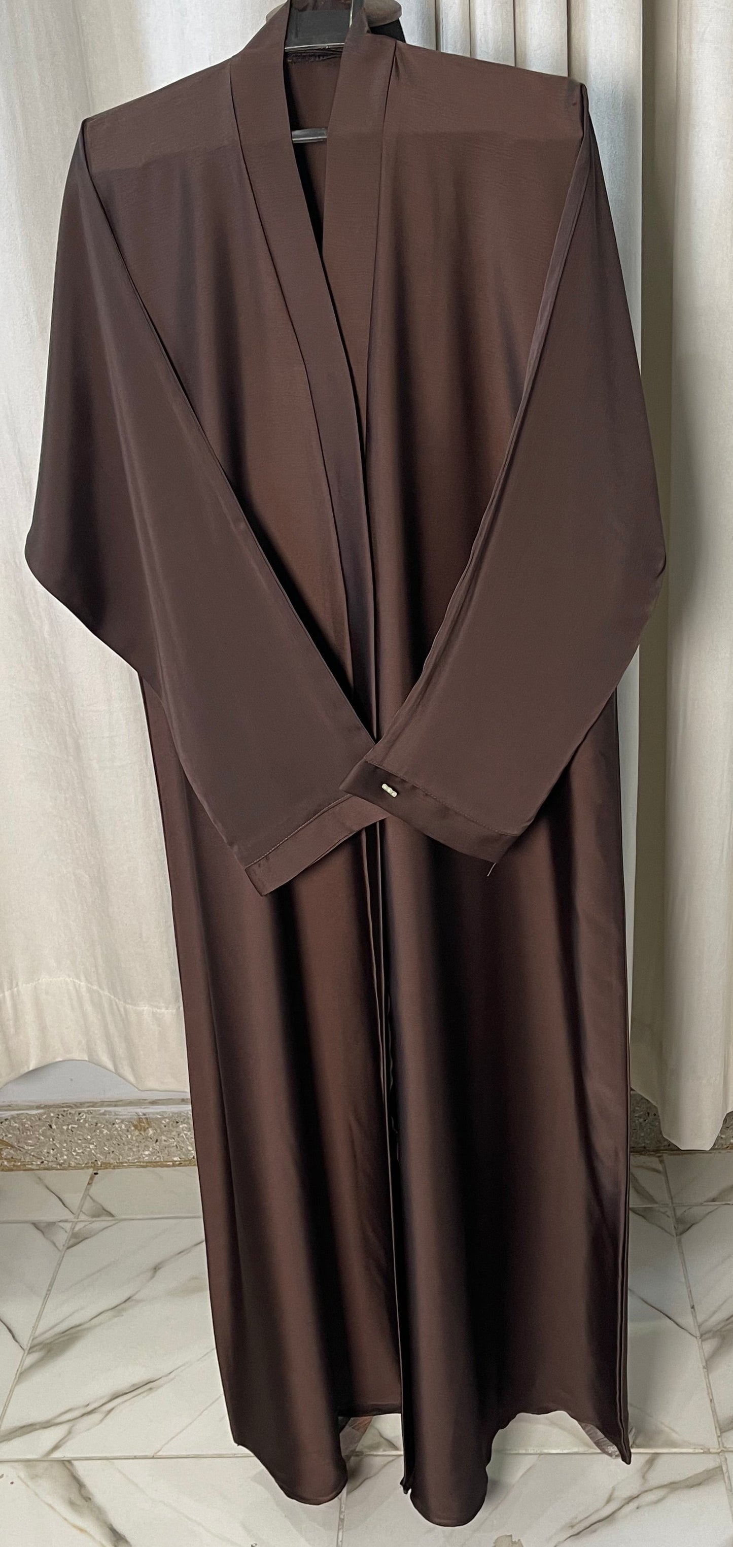 Tiktok Fabric Abaya Set With Contras Hijabs And Free Gifts