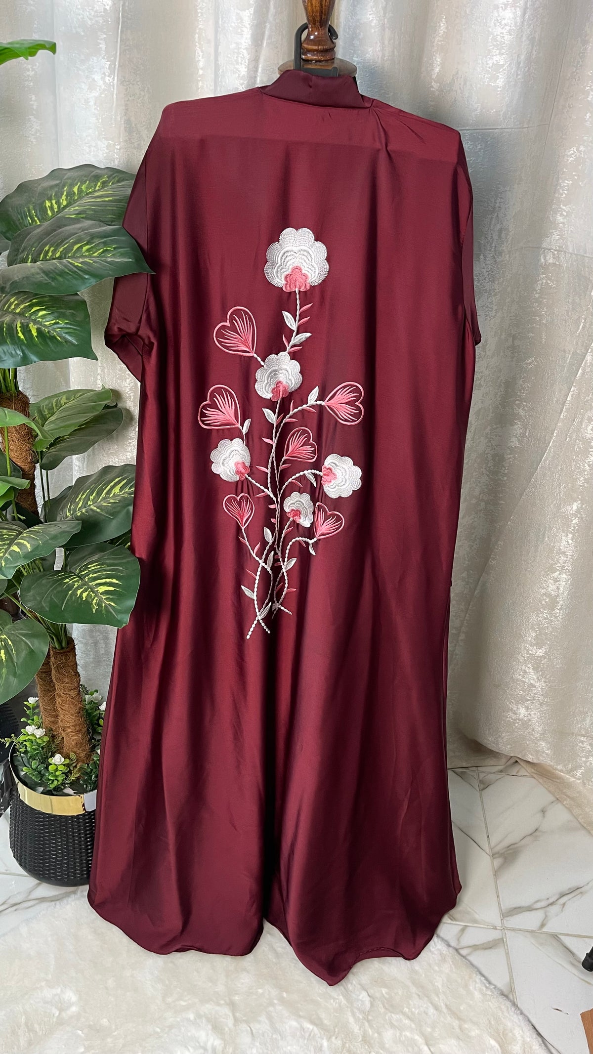 Tiktok Embriodery Abaya - Maroon