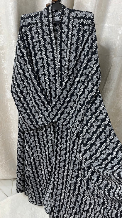 Long Flair Printed - Black and white