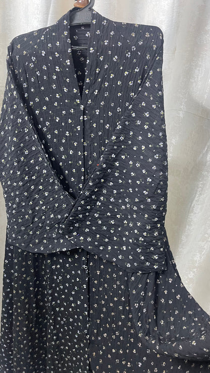 Long Flair Abaya Set - Black With mini flowers (Crinckle fabric)
