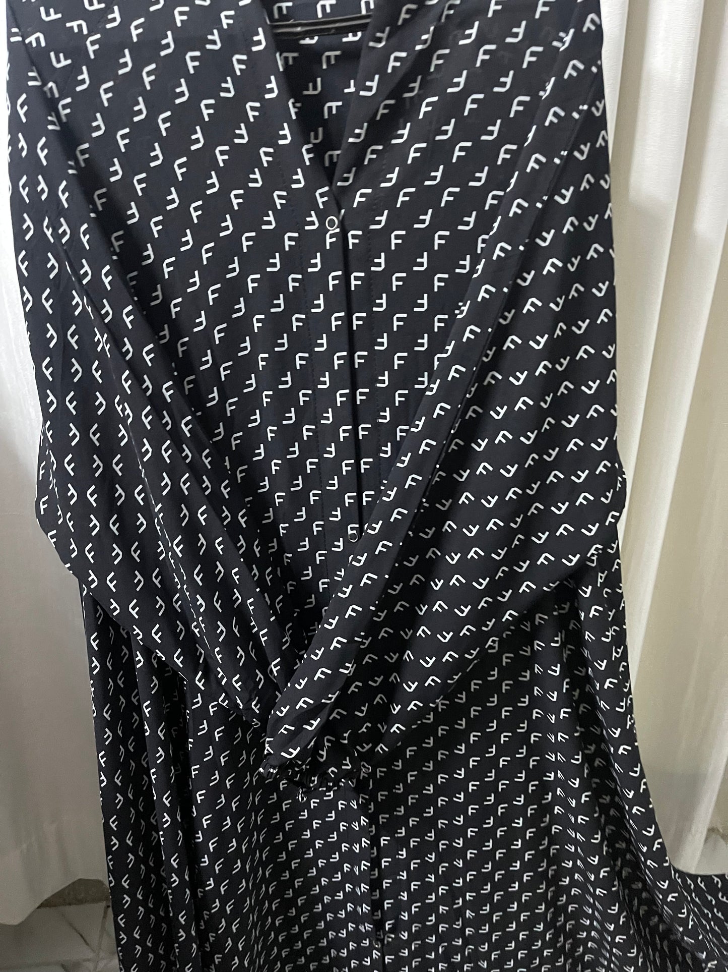 Long Flair Abaya Set - Black n white