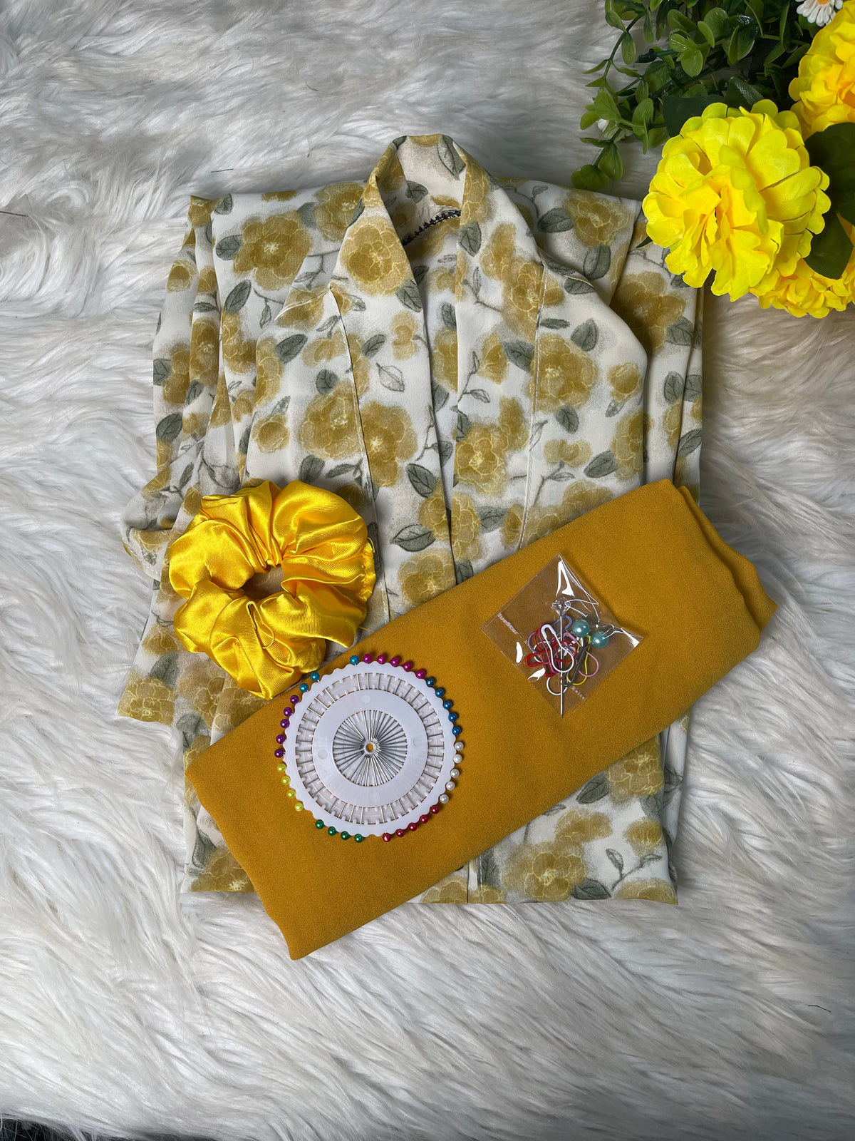 Golden Flowers