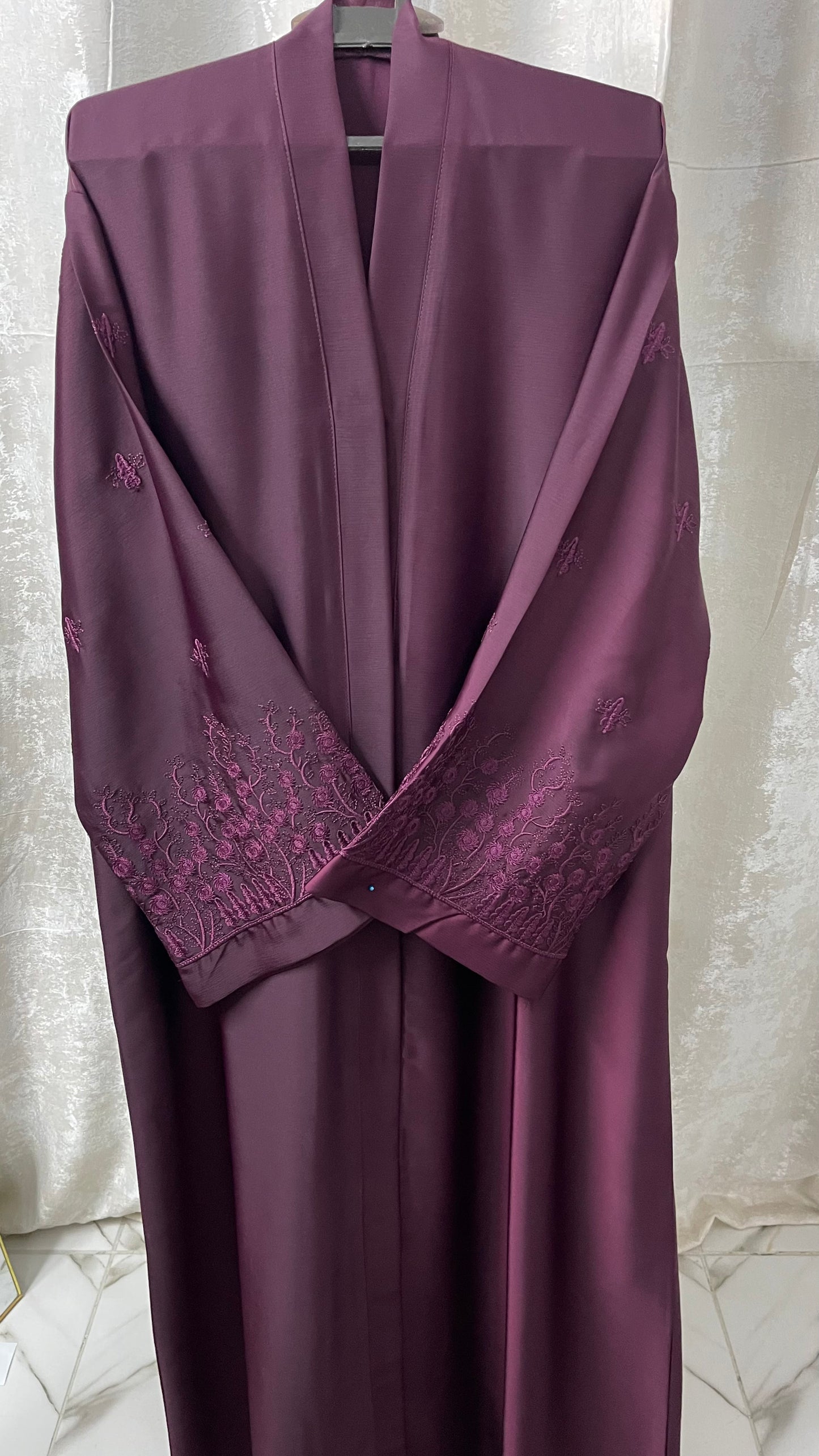 Maroon Abaya With Embriodery