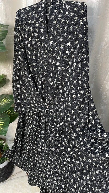 Long Flair Abaya Set - Black With mini flowers