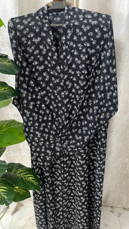 Black with White Roses