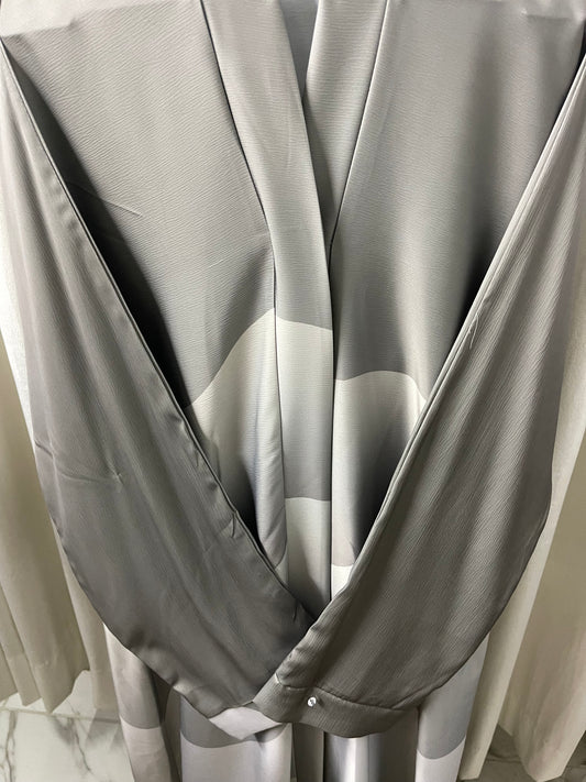 Tie n Die Abaya ( Tripple Shade ) - Silver Grey