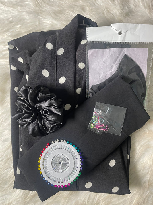 Printed Abaya - Black With Polka