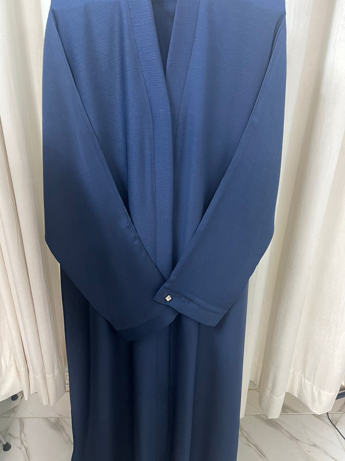 Zoom Nida Plain Abaya