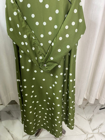 Close Printed Abaya Deal (RANDOM PRINT)