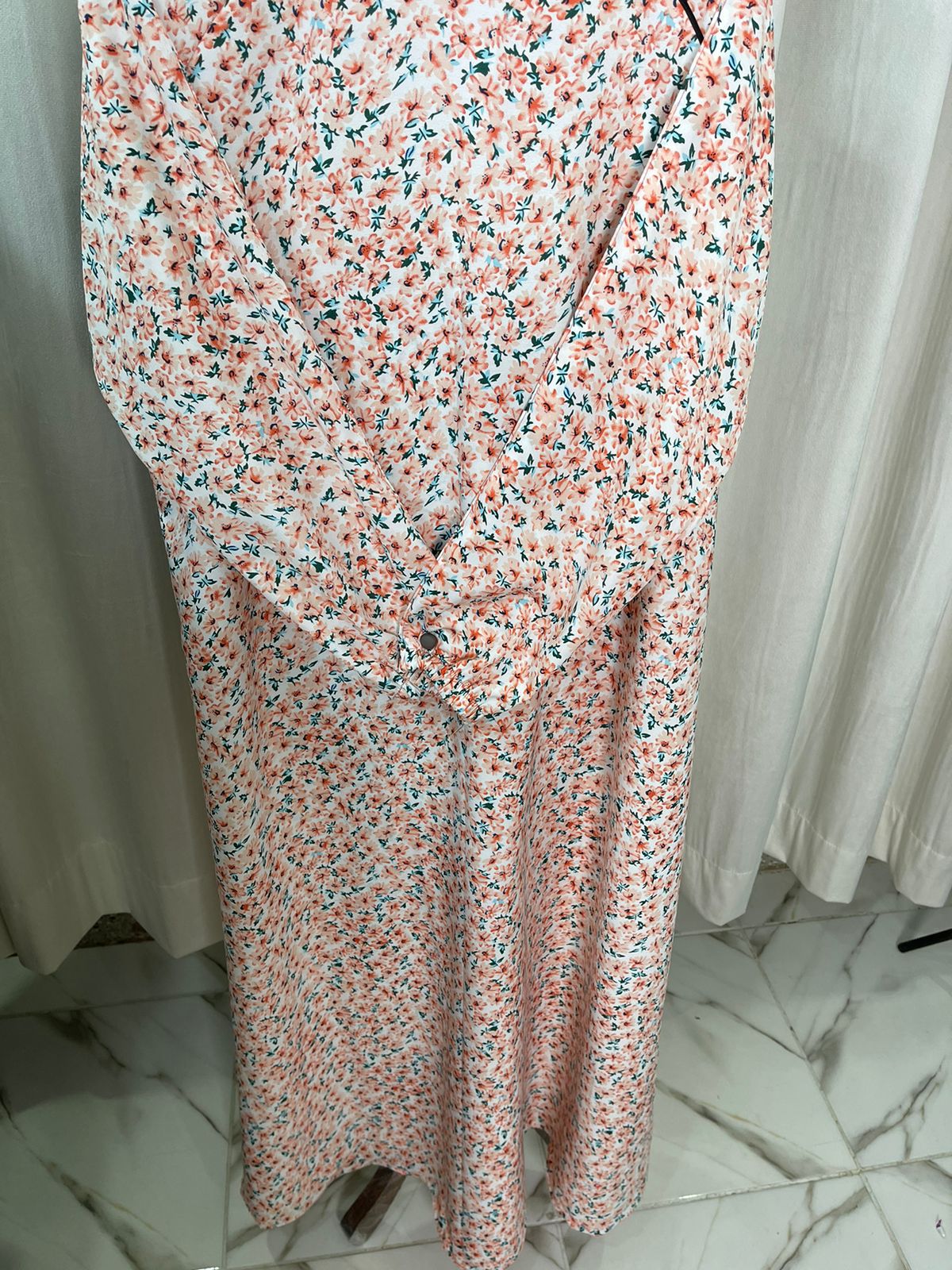 Close Printed Abaya Deal (RANDOM PRINT)