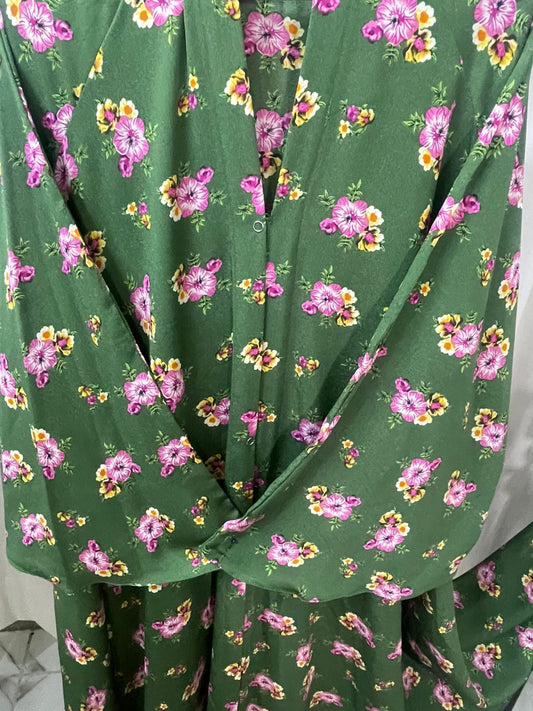 Long Flair Abaya - Dark green with flowers